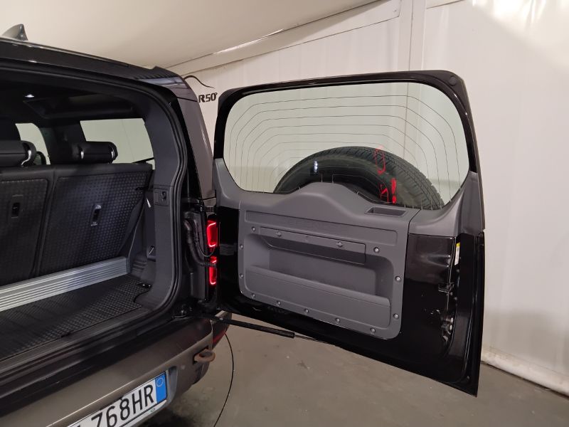 GuidiCar - LAND ROVER Defender 2022 Defender 90 3.0d i6 mhev X-Dynamic S awd 200cv auto Usato